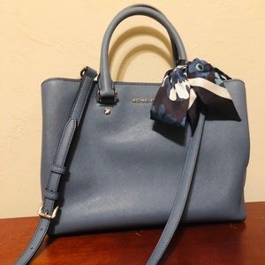 Michael Kors purse 👜